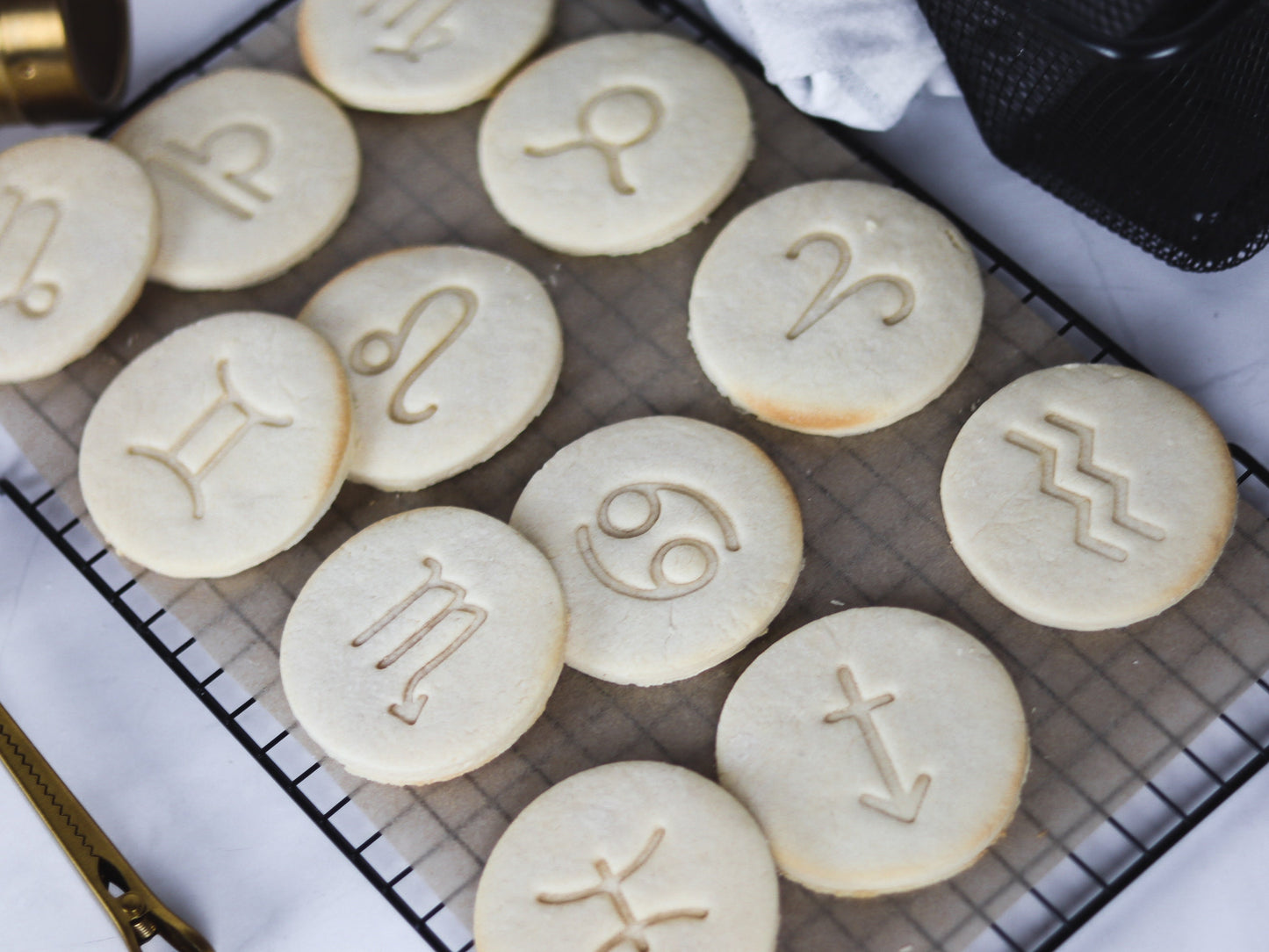 Libra Zodiac Cookie Cutter - Bring Balance to Your Baking with Astrology-Inspired Treats