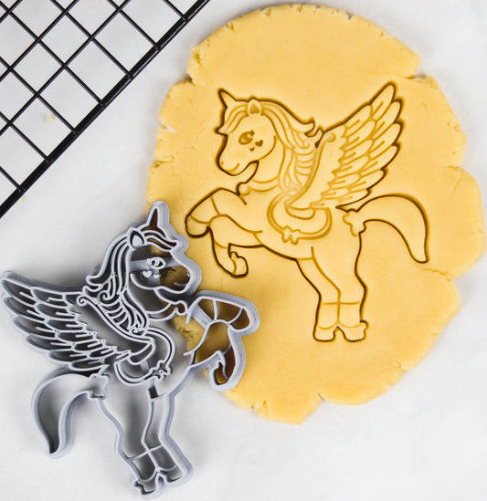 Majestic Unicorn with Wings Cookie Cutter - Enchanting Treats for All Occasions