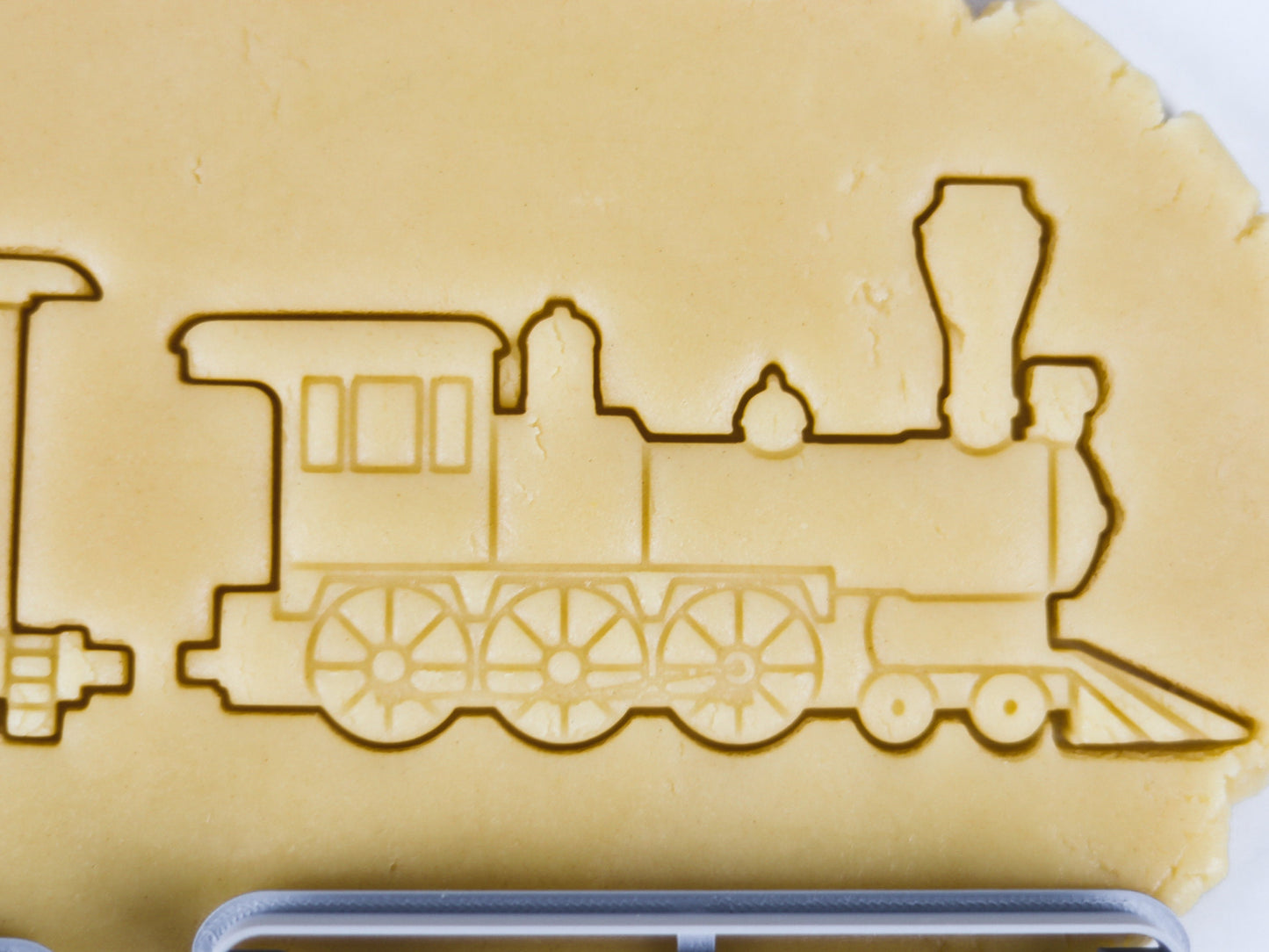 Steam Locomotive Train with Carriage Cookie Cutter Set: All Aboard the Sweet Train!