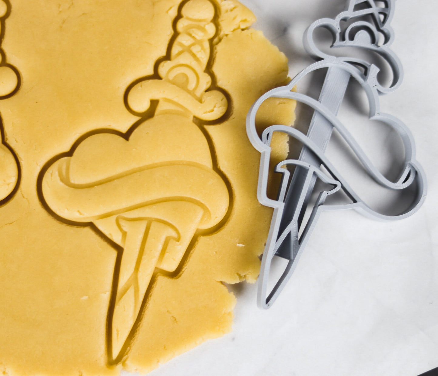 Customizable Heart with Dagger Cookie Cutter