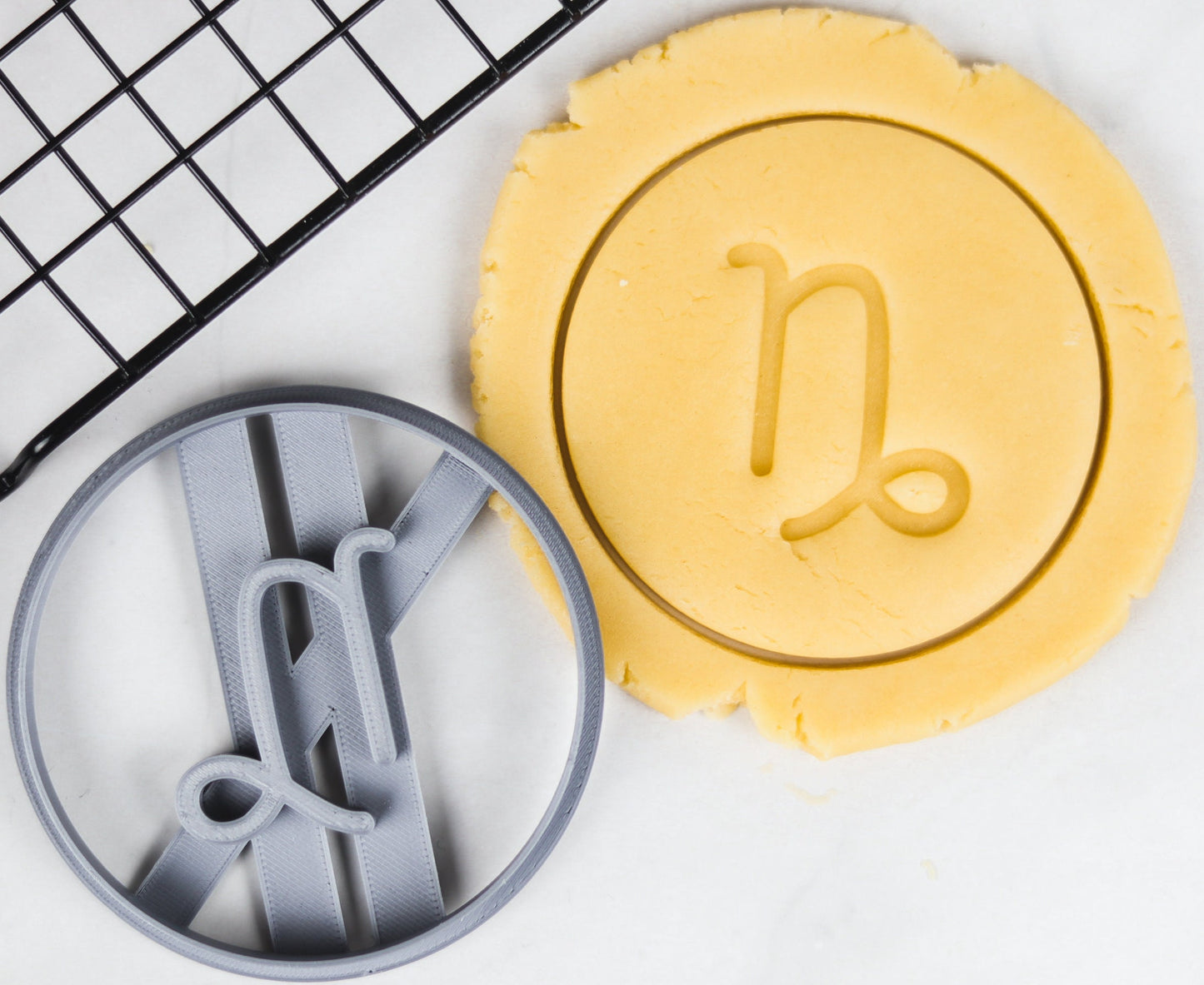 Capricorn Zodiac Cookie Cutter - Astrology-Inspired Treats for Baking Enthusiasts