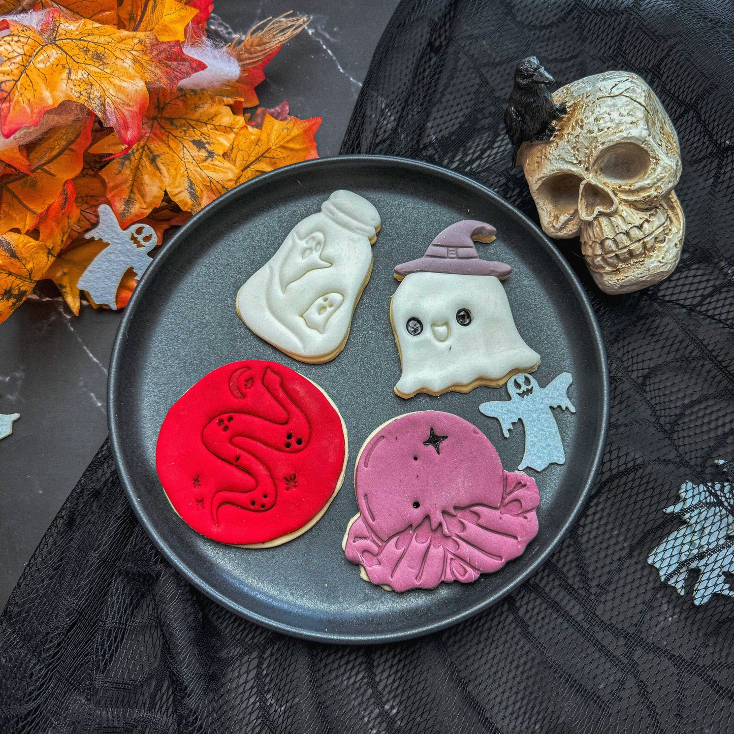 Clairvoyant Ball - Cookie Cutter, Fondant, Halloween baking, biscuits, visionary gift ideas