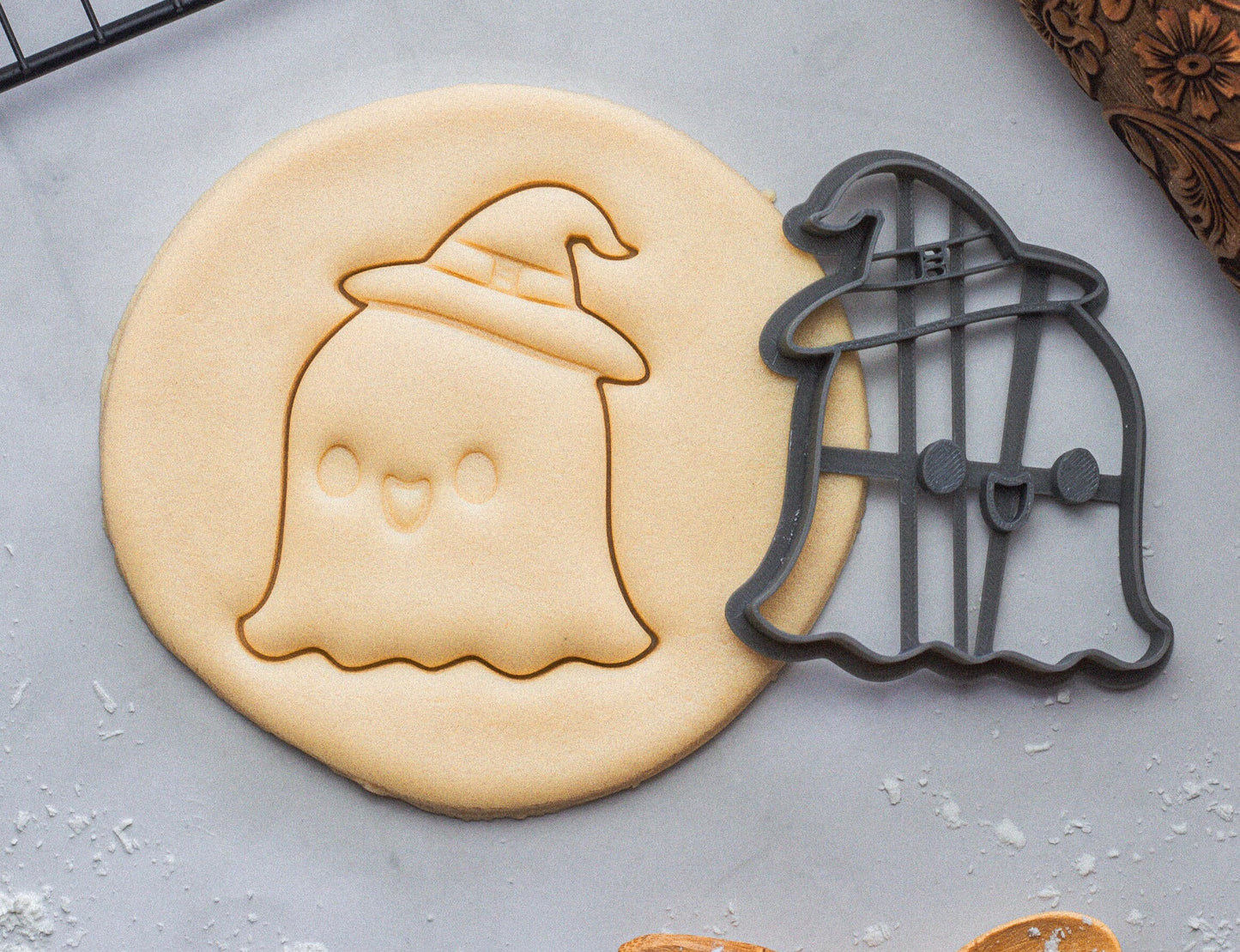 Cute Ghost Cookie Cutter - Fondant Stamp Kawaii Halloween gift idea, biscuit, baking