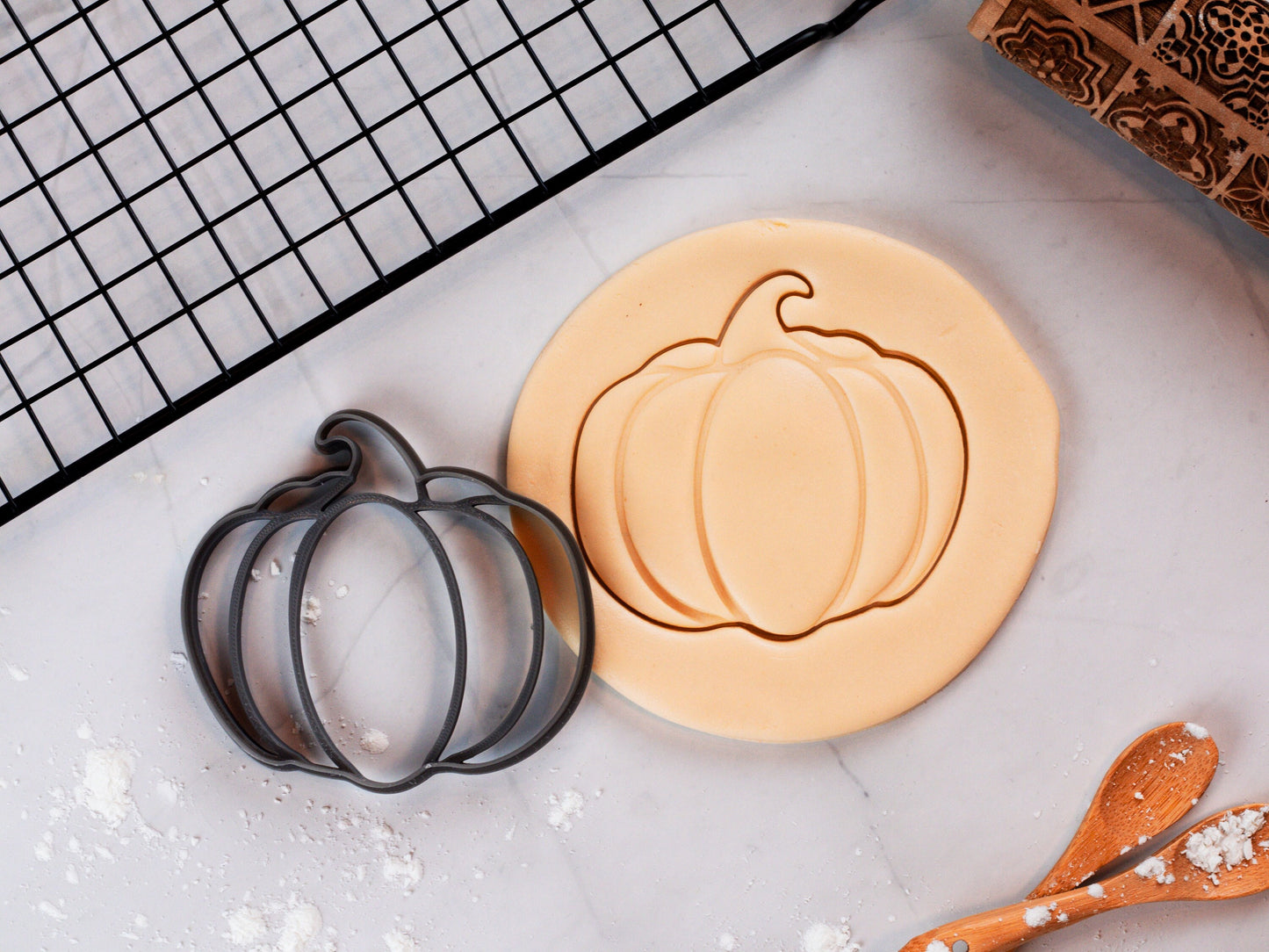 Pumpkin Cookie Cutter | Autumn & Halloween Cookie Fondant Cutter | 3 Sizes Available