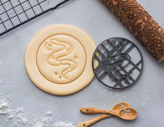 Fancy Snake Cookie Cutter - Fondant Stamp Halloween gift idea, biscuit, baking