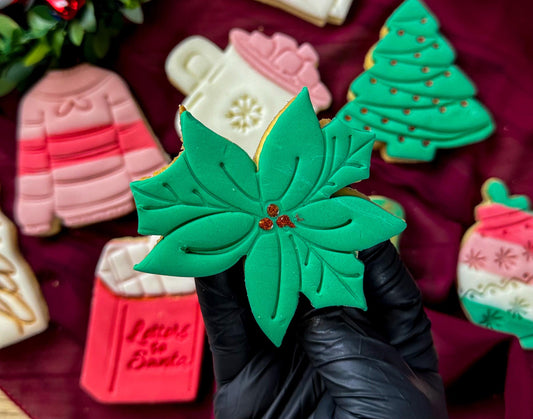 Mistletoe Cookie Cutter | Holiday Floral Cookie Fondant Cutter | Christmas Baking