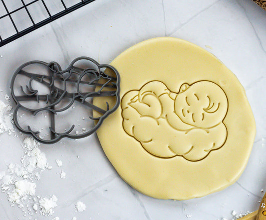 Sleeping Baby on a Cloud Cookie Cutter | Baby Shower Cookie Fondant Cutter | Sweet Baking